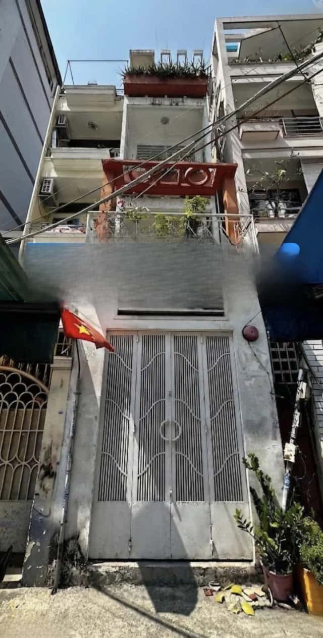 Bán nhà hẻm Lương Hữu Khánh  Quận 1, TP.HCM – 4 phòng ngủ, giá 9.3 tỷ