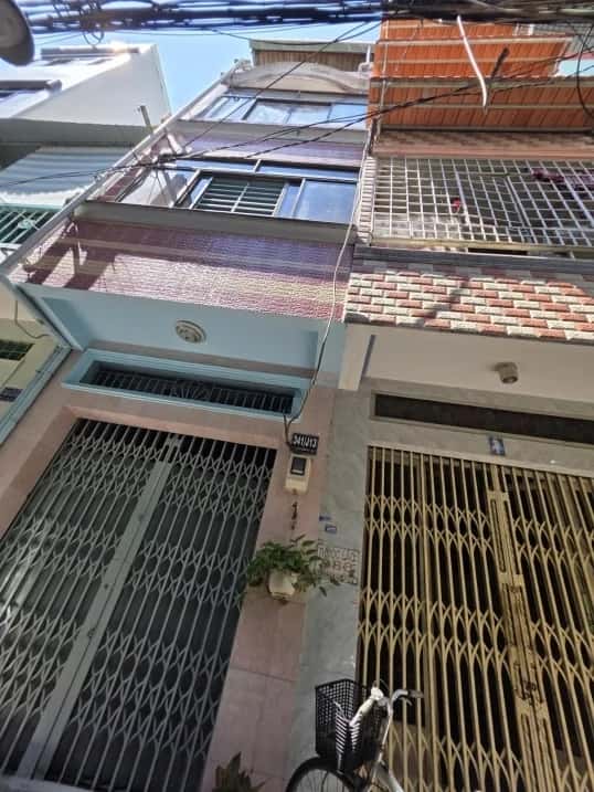 Bán nhà hẻm Đường Lạc Long Quân Quận 11, TP.HCM – 3 phòng ngủ, giá 3.9 tỷ
