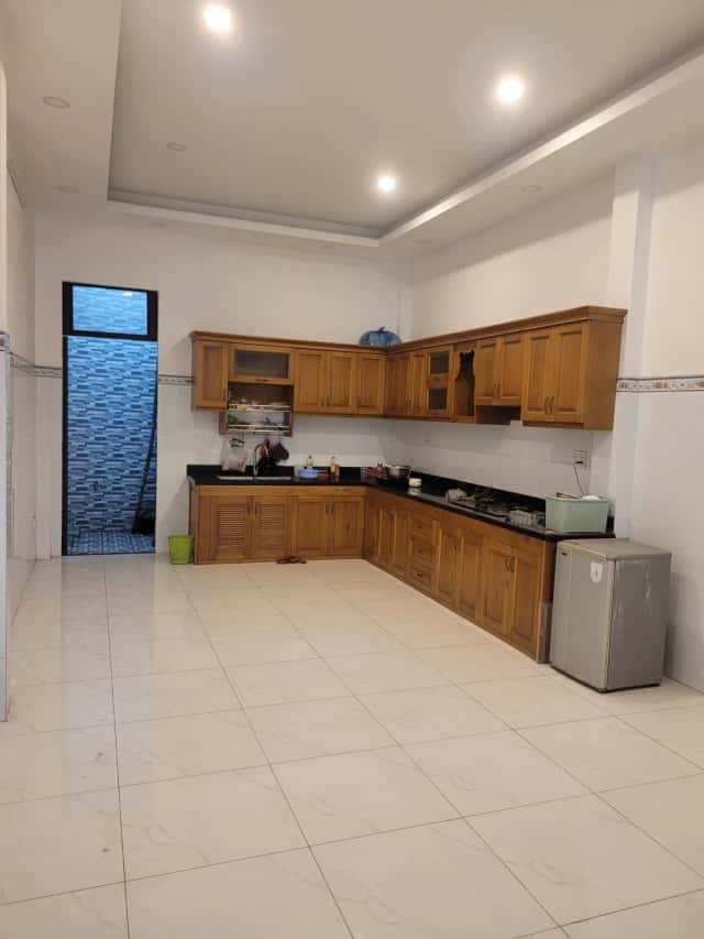 Cho thuê nhà hẻm Hẻm Bình Thành Quận Bình Tân, TP.HCM – 4 phòng ngủ, giá 12 triệu