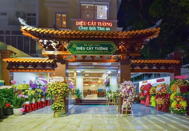 Bán nhà mặt tiền Huỳnh Lan Khanh Quận Tân Bình, TP.HCM – 4 phòng ngủ, giá 51 tỷ