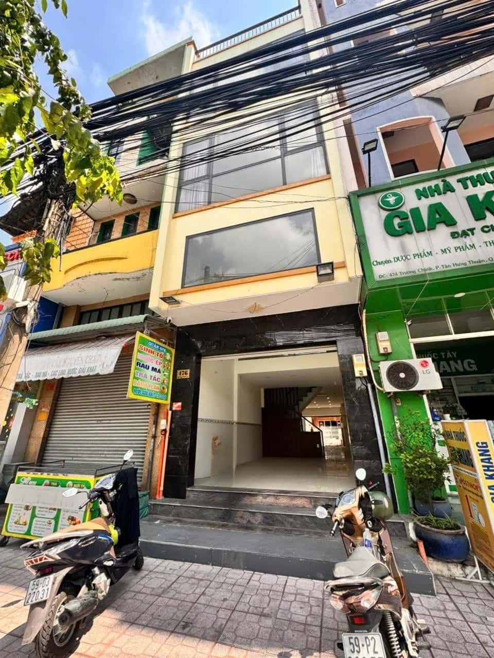 Bán nhà mặt tiền Đường Trường Chinh Quận 12, TP.HCM – 4 phòng ngủ, giá 14.7 tỷ