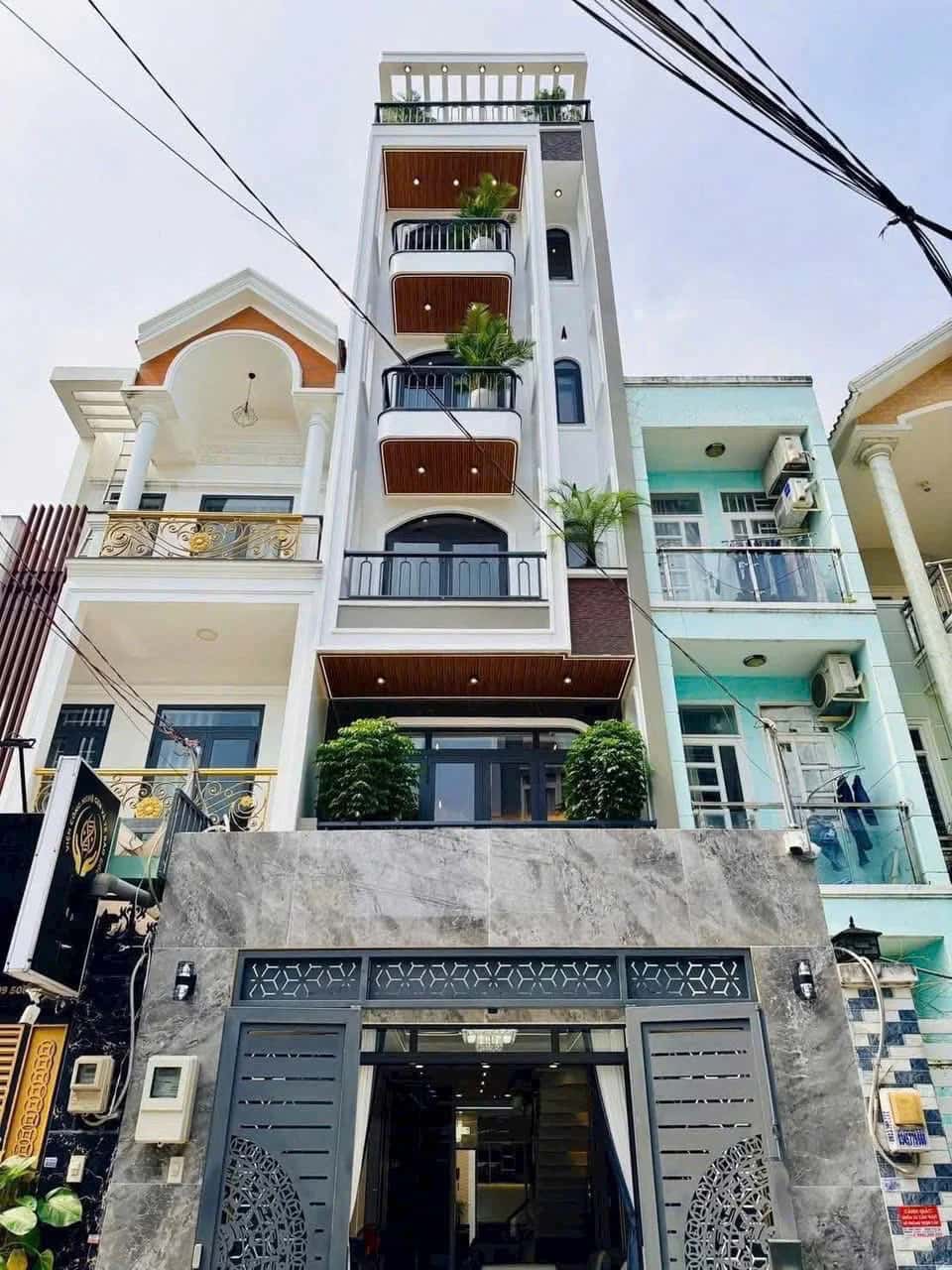 Bán nhà hẻm Quang Trung Quận Gò Vấp, TP.HCM – 8 phòng ngủ, giá 16.8 tỷ