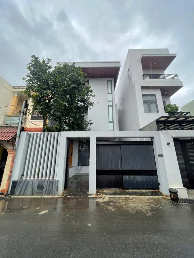 Bán nhà hẻm Trần Khánh Dư Quận Ngũ Hành Sơn, TP. Đà Nẵng – 5 phòng ngủ, giá 26.5 tỷ