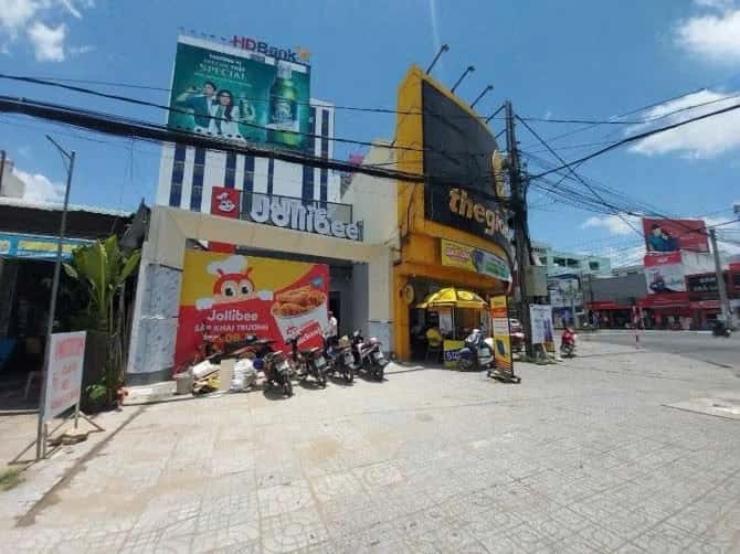 Bán nhà mặt tiền đường Nguyễn Văn Cừ  Quận Ninh Kiều, TP. Cần Thơ – 1 phòng ngủ, giá 25 tỷ