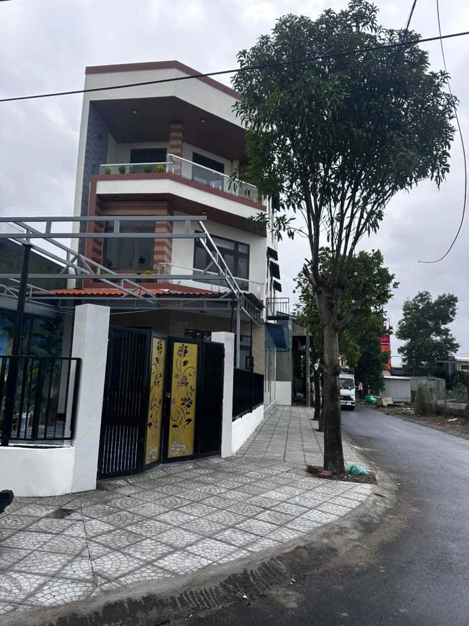 Bán nhà mặt tiền La Bông 2 Huyện Hòa Vang, TP. Đà Nẵng – 3 phòng ngủ, giá 4.9 tỷ