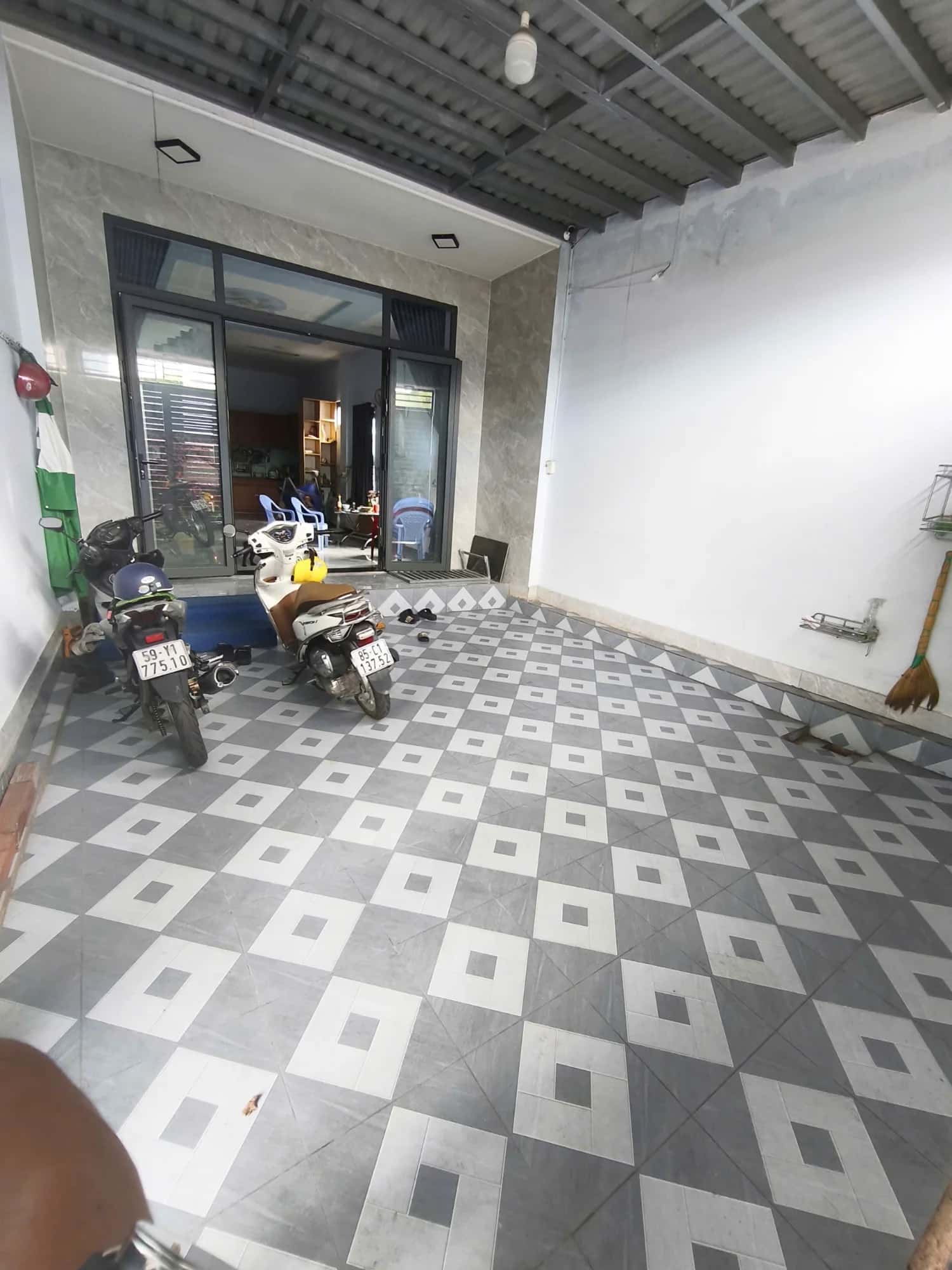 Bán nhà mặt tiền Nguyễn Thị Hai Huyện Hóc Môn, TP.HCM – 5 phòng ngủ, giá 13.8 tỷ