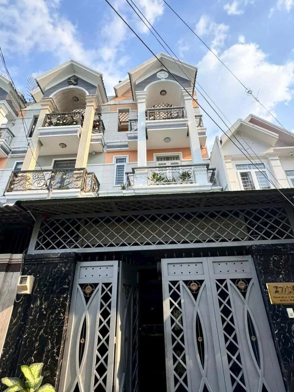Bán nhà hẻm Thạnh Lộc 37 Quận 12, TP.HCM – 3 phòng ngủ, giá 7 tỷ
