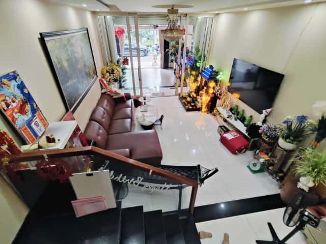 Bán nhà mặt tiền Lô 8 B2 - 2 đường Hòa Mỹ 6 Quận Liên Chiểu, TP. Đà Nẵng – 5 phòng ngủ, giá 7 tỷ