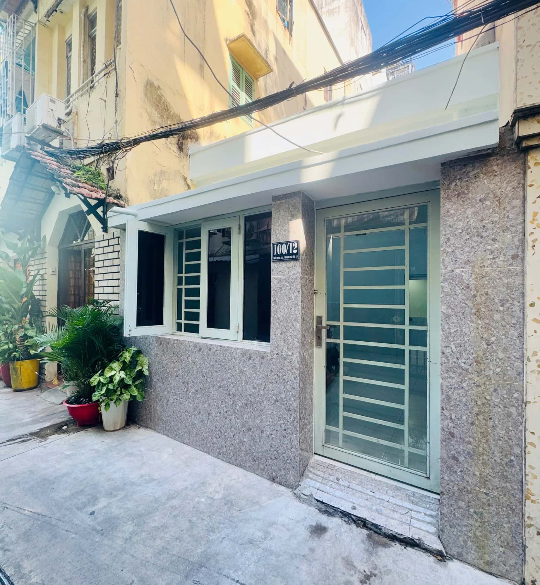 Cho thuê nhà hẻm đường Trần Hưng Đạo Quận 1, TP.HCM – 1 phòng ngủ, giá 14 triệu