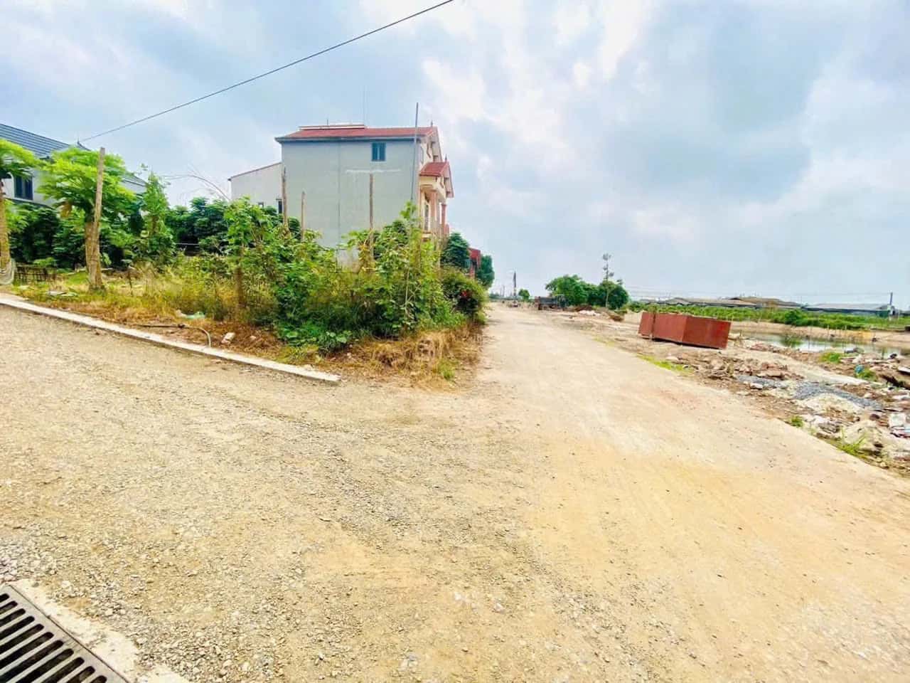 Bán đất hẻm đường Làng Chử Xá  Huyện Văn Giang, Hưng Yên – giá 4.9 tỷ
