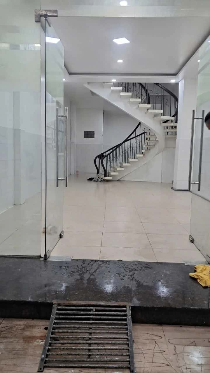 Cho thuê nhà mặt tiền Đào Duy Anh Quận Phú Nhuận, TP.HCM – giá 15 triệu