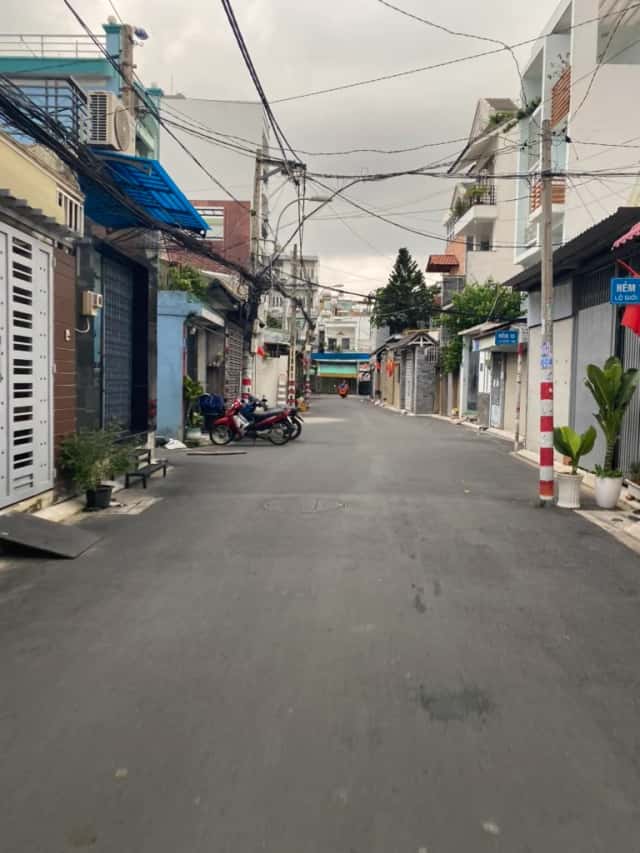 Bán nhà hẻm Lý Tuệ Quận Tân Phú, TP.HCM – 3 phòng ngủ, giá 5 tỷ