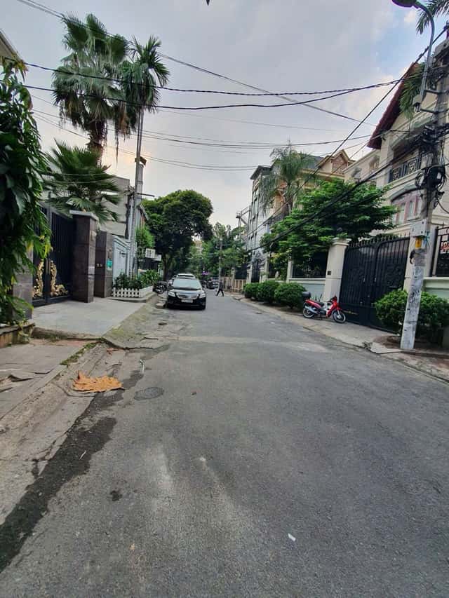 Bán nhà hẻm Lê Hồng Phong Quận 10, TP.HCM – giá 100 tỷ Bán nhà hẻm Lê Hồng Phong Quận 10, TP.HCM – giá 100 tỷ