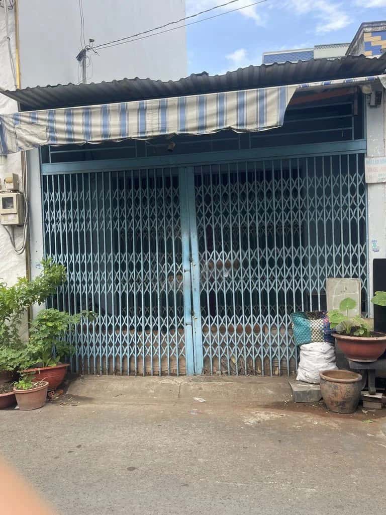 Bán nhà hẻm Lê Văn Quới Quận Bình Tân, TP.HCM – 1 phòng ngủ, giá 7.8 tỷ