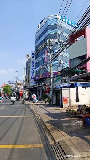 Bán nhà mặt tiền Lê Văn Quới Quận Bình Tân, TP.HCM – giá 82 tỷ Bán nhà mặt tiền Lê Văn Quới Quận Bình Tân, TP.HCM – giá 82 tỷ