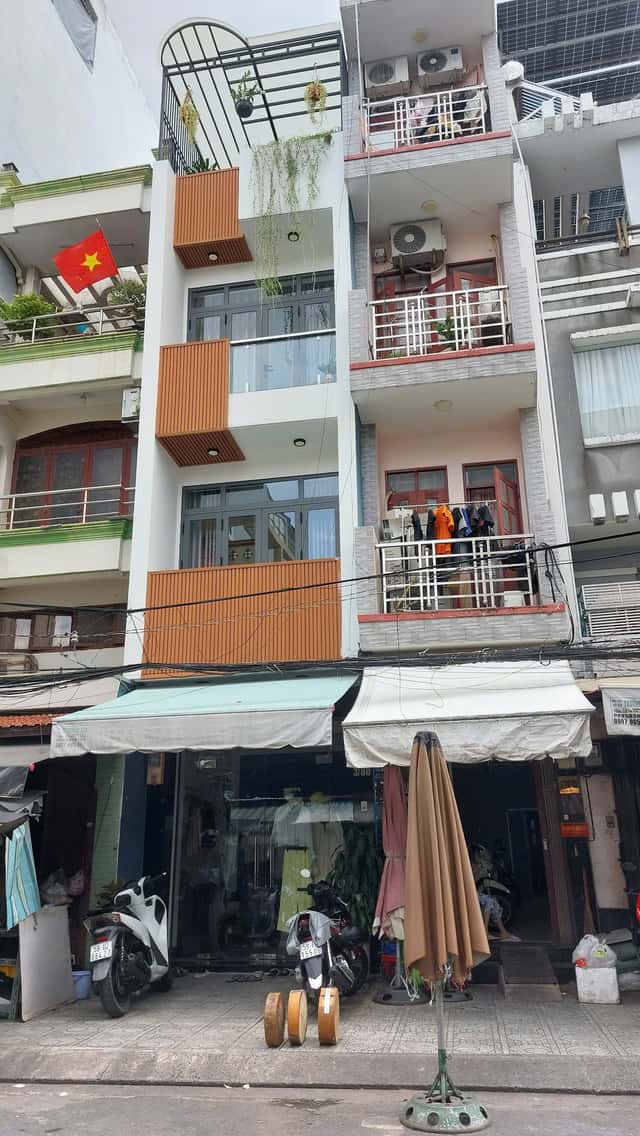 Bán nhà hẻm Thành Thái Quận 10, TP.HCM – giá 15.5 tỷ Bán nhà hẻm Thành Thái Quận 10, TP.HCM – giá 15.5 tỷ