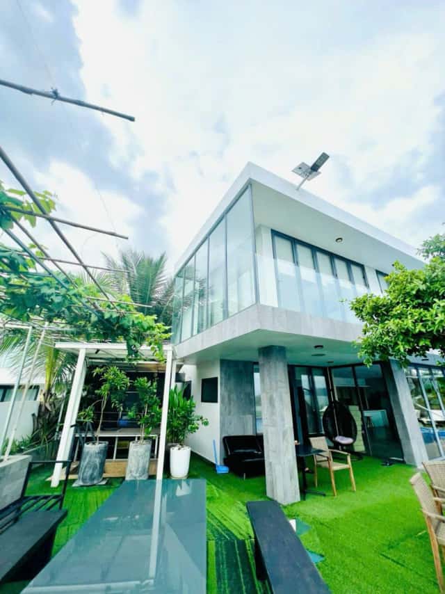 Bán nhà mặt tiền đường Trần Phú B, Khu biệt thự biển và Dịch vụ du lịch Anh Nguyễn-Nha Trang Thành phố Nha Trang, Khánh Hòa – 7 phòng ngủ, giá 75 tỷ