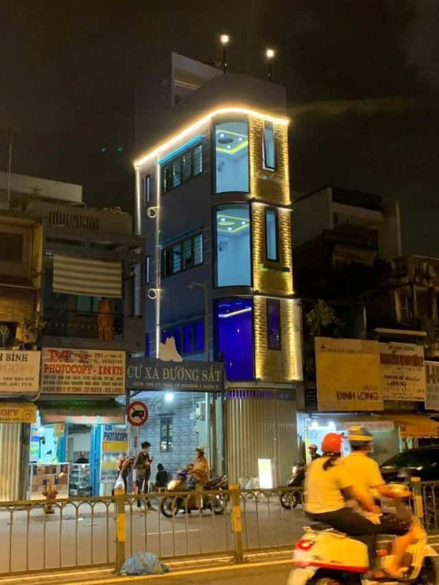 Bán nhà mặt tiền Lý Thái Tổ Quận 3, TP.HCM – 2 phòng ngủ, giá 8.2 tỷ