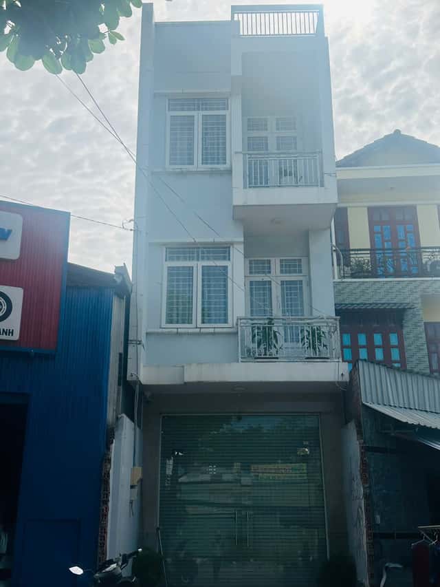 Bán nhà mặt tiền Đỗ Xuân Hợp Thành phố Thủ Đức, TP.HCM – giá 18.5 tỷ Bán nhà mặt tiền Đỗ Xuân Hợp Thành phố Thủ Đức, TP.HCM – giá 18.5 tỷ