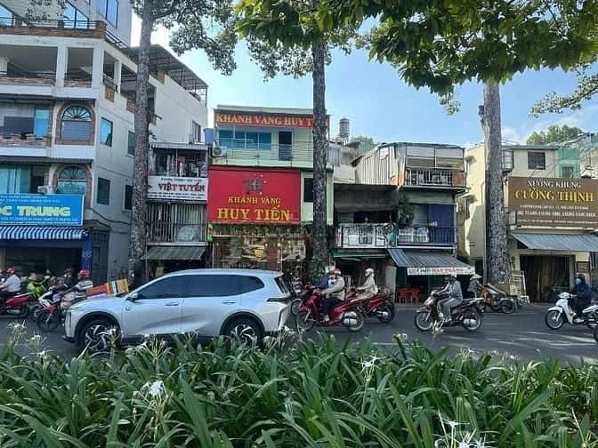 Cho thuê nhà hẻm đường Trần Phú Quận 5, TP.HCM – 2 phòng ngủ, giá 65 triệu