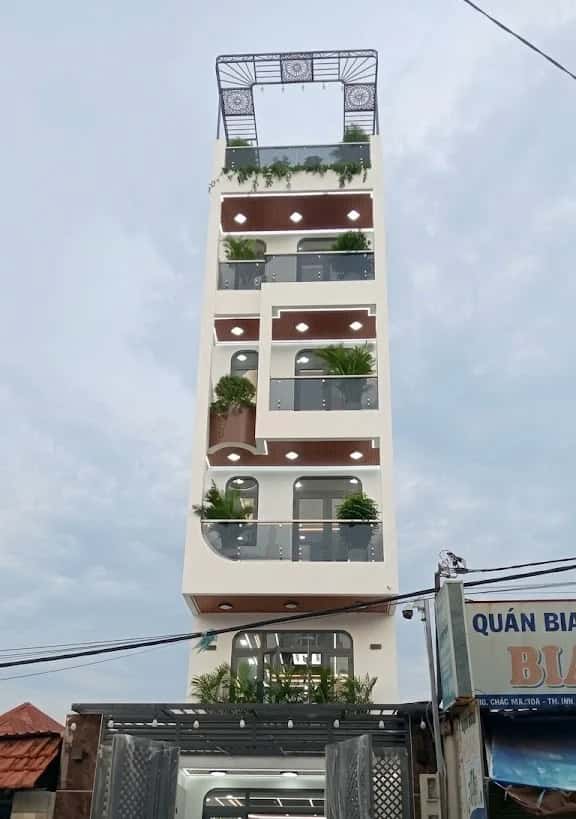 Bán nhà mặt tiền Thạnh Xuân 22 Quận 12, TP.HCM – 4 phòng ngủ, giá 9.6 tỷ