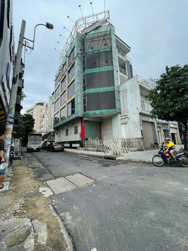 Bán nhà mặt tiền Cộng Hòa Quận Tân Bình, TP.HCM – giá 28.7 tỷ