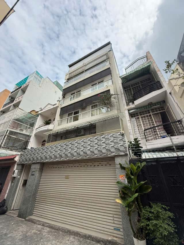 Bán nhà hẻm Đào Duy Anh Quận Phú Nhuận, TP.HCM – 11 phòng ngủ, giá 29 tỷ