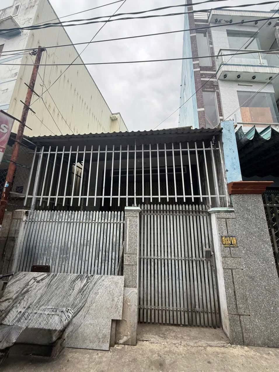 Bán nhà hẻm Nguyễn Thái Học, khu vực 2 Thành phố Quy Nhơn, Bình Định – 2 phòng ngủ, giá 3.7 tỷ