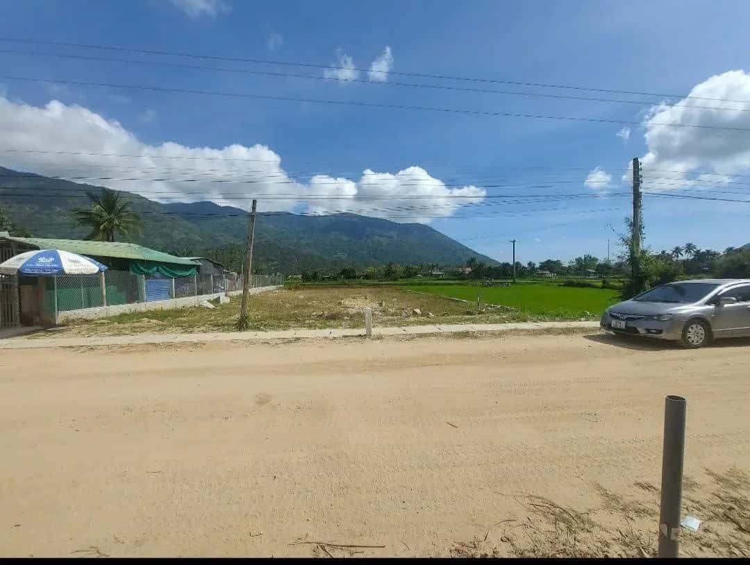Bán đất Tỉnh Lộ 651E, thôn Xuân Trang  Huyện Vạn Ninh, Khánh Hòa – giá 990 triệu