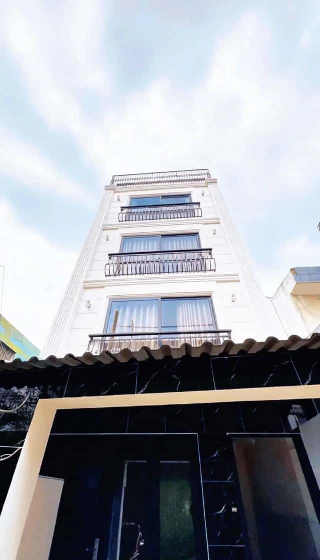 Bán nhà hẻm 176/10 đường số 2 Quận Gò Vấp, TP.HCM – 8 phòng ngủ, giá 7.9 tỷ