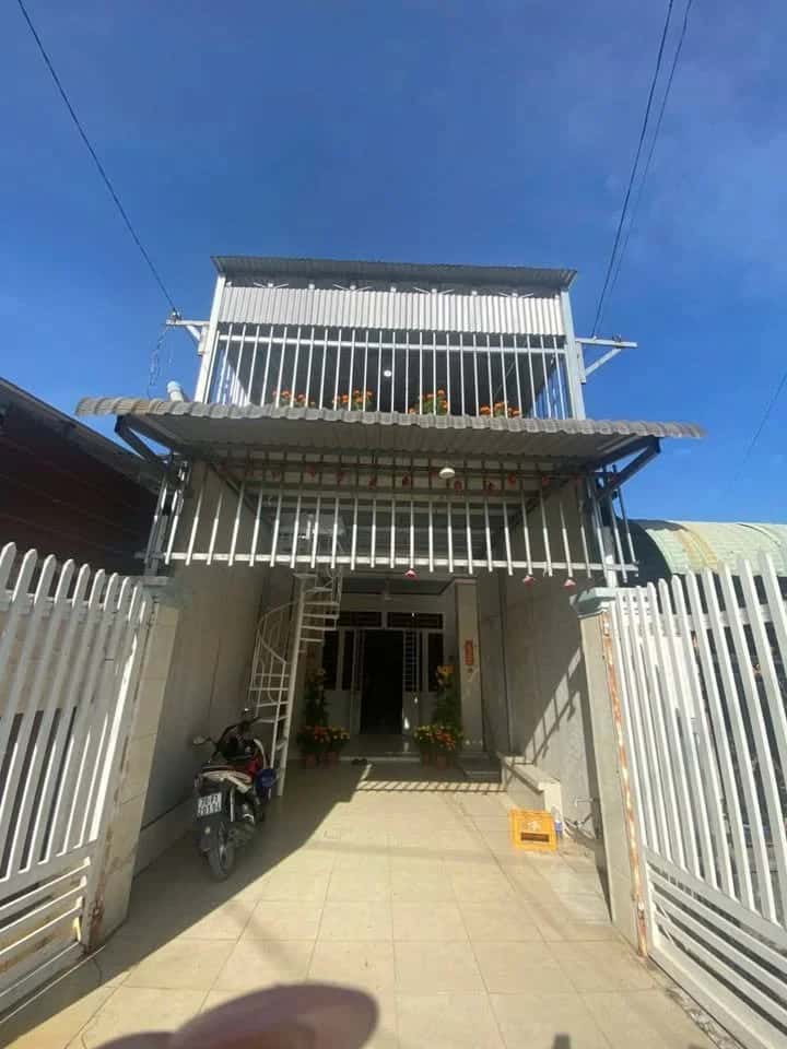 Bán nhà mặt tiền Thửa 7 tờ 82, Ấp Bến Rộng Huyện Gò Dầu, Tây Ninh – 1 phòng ngủ, giá 1.1 tỷ