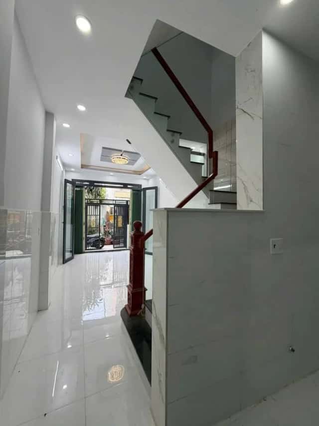 Bán nhà hẻm Rạch Cát  Quận 8, TP.HCM – 4 phòng ngủ, giá 4.3 tỷ