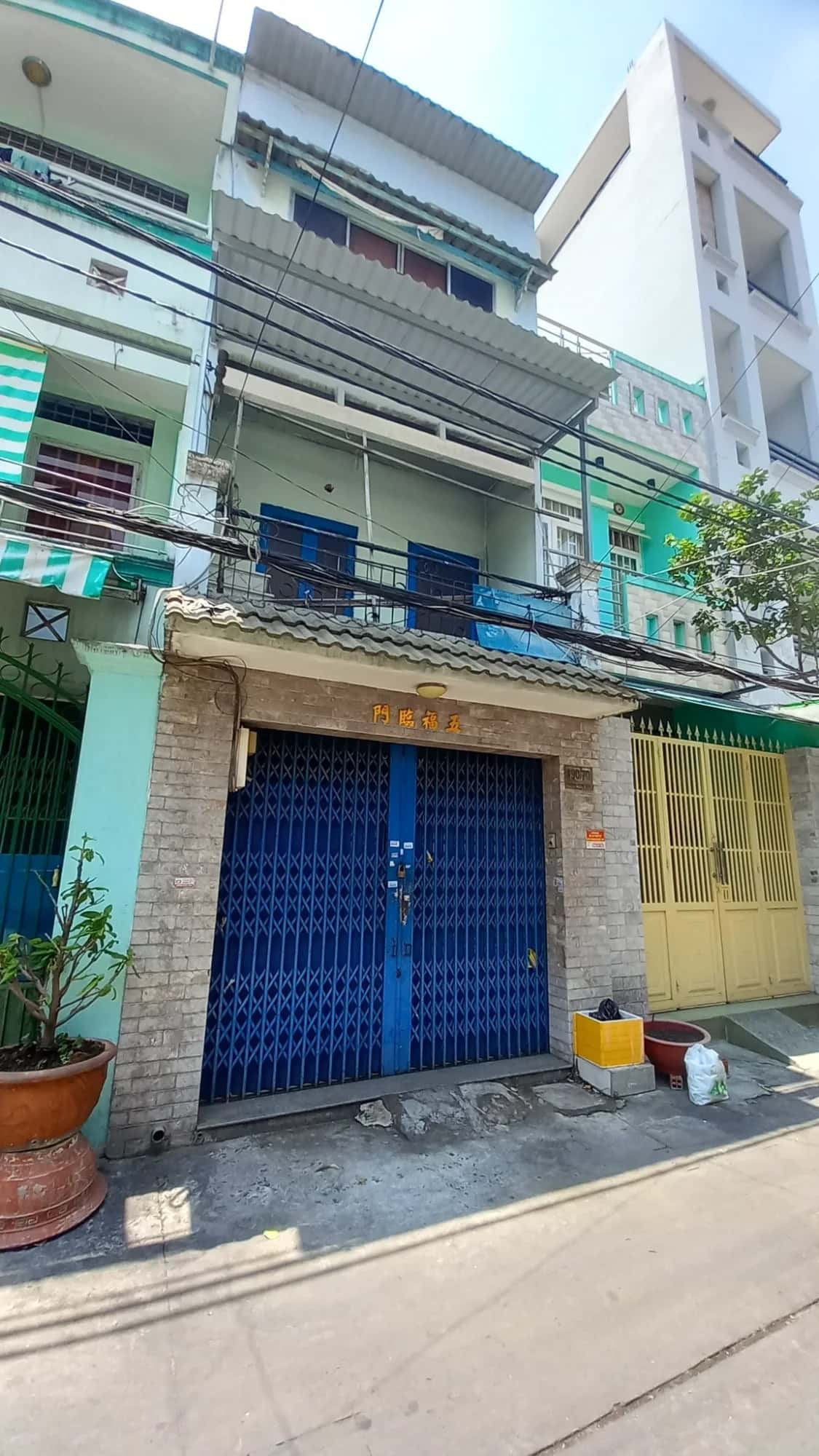 Bán nhà hẻm Xóm Đất Quận 11, TP.HCM – 3 phòng ngủ, giá 6.6 tỷ