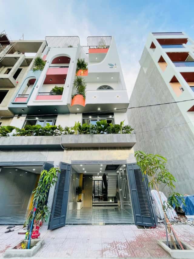 Bán nhà hẻm Thạnh Xuân 25 Quận 12, TP.HCM – 4 phòng ngủ, giá 6.5 tỷ
