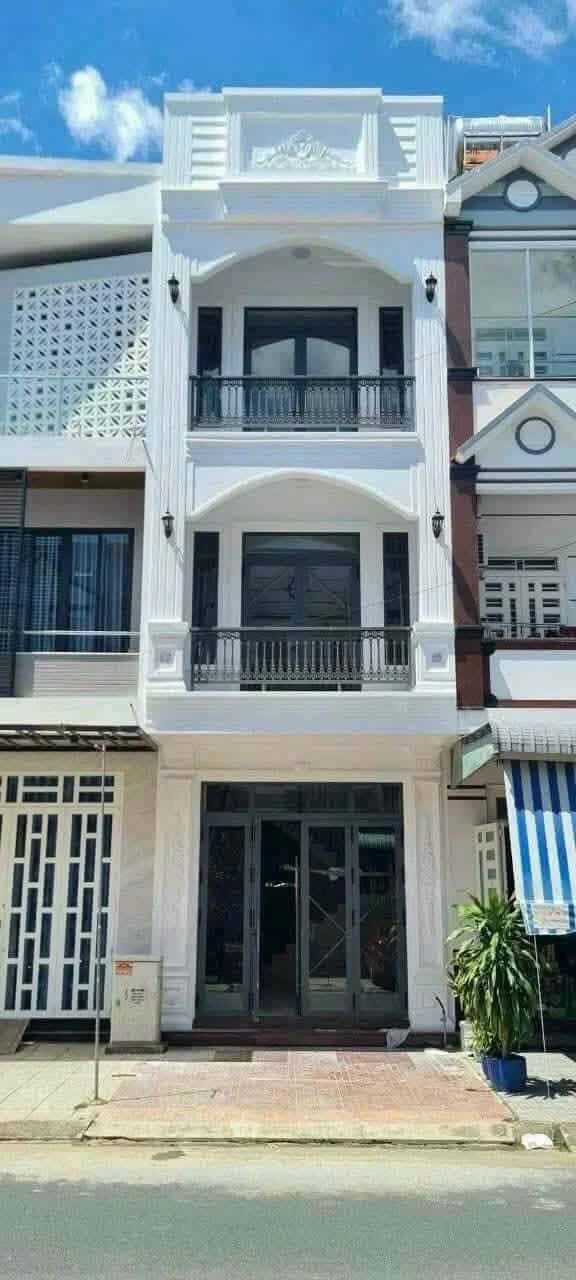 Bán nhà mặt tiền Trần Minh Sơn Quận Ninh Kiều, TP. Cần Thơ – 4 phòng ngủ, giá 6.5 tỷ