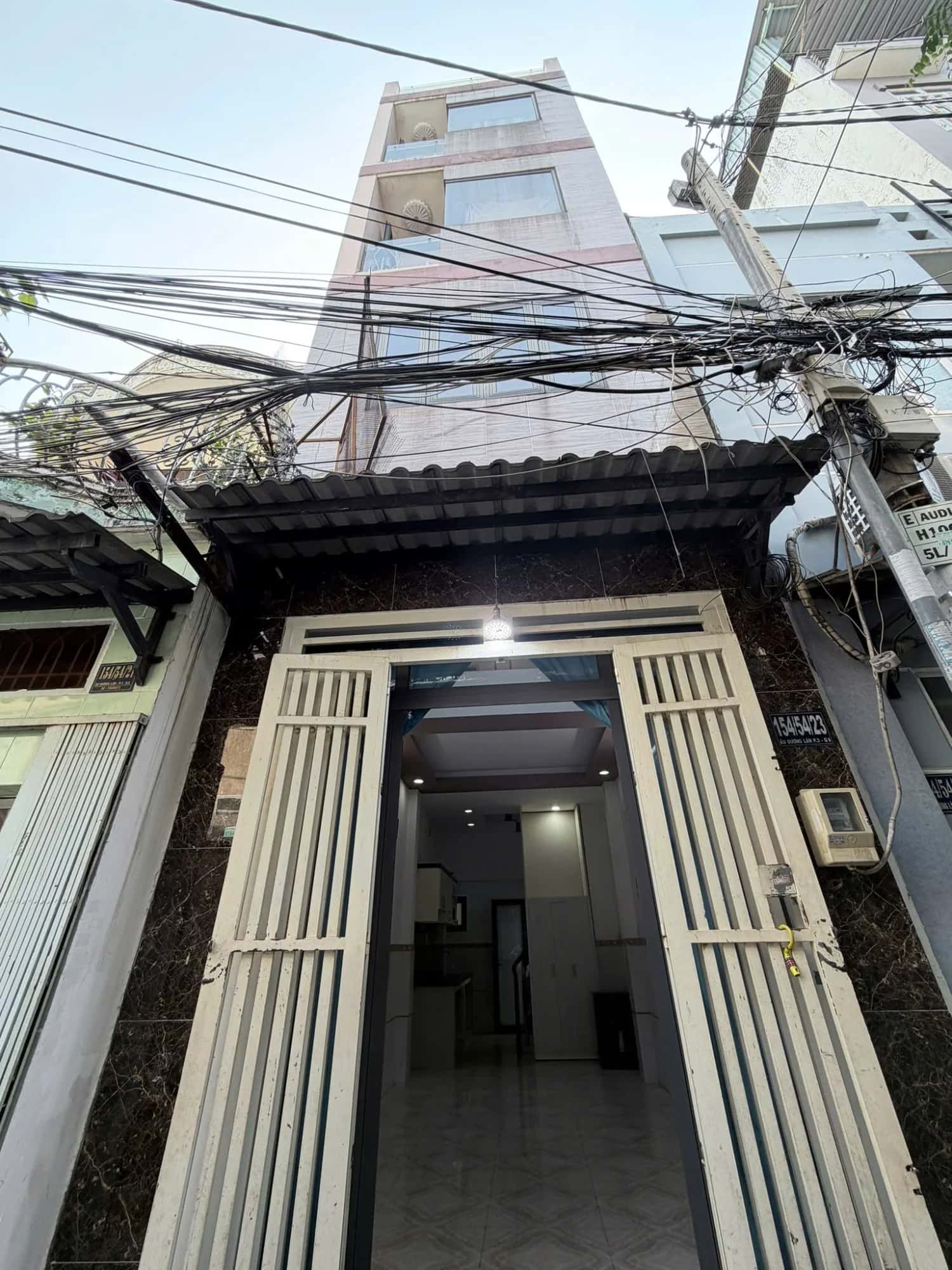 Bán nhà hẻm Âu Dương Lân Quận 8, TP.HCM – 3 phòng ngủ, giá 5.8 tỷ