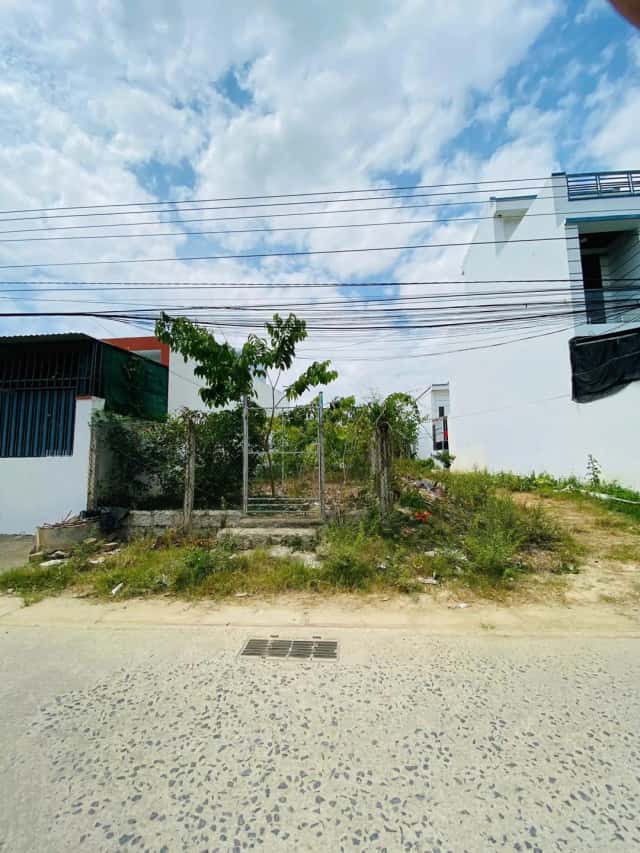 Bán đất Chùa Thiên Phú, thôn Phú Vinh Thành phố Nha Trang, Khánh Hòa – giá 2.6 tỷ