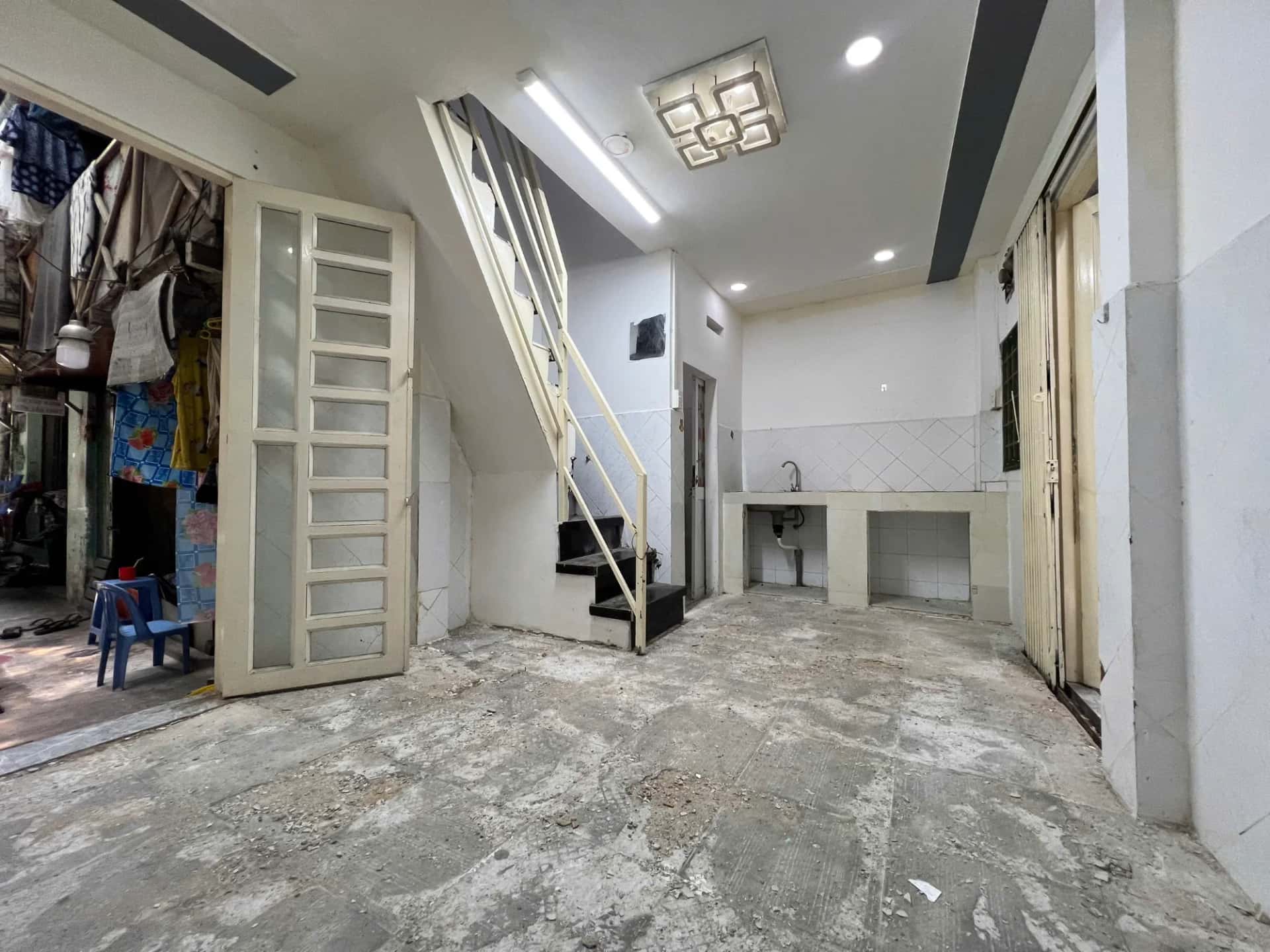 Bán nhà hẻm Nguyễn Chí Thanh  Quận 10, TP.HCM – 2 phòng ngủ, giá 3.4 tỷ