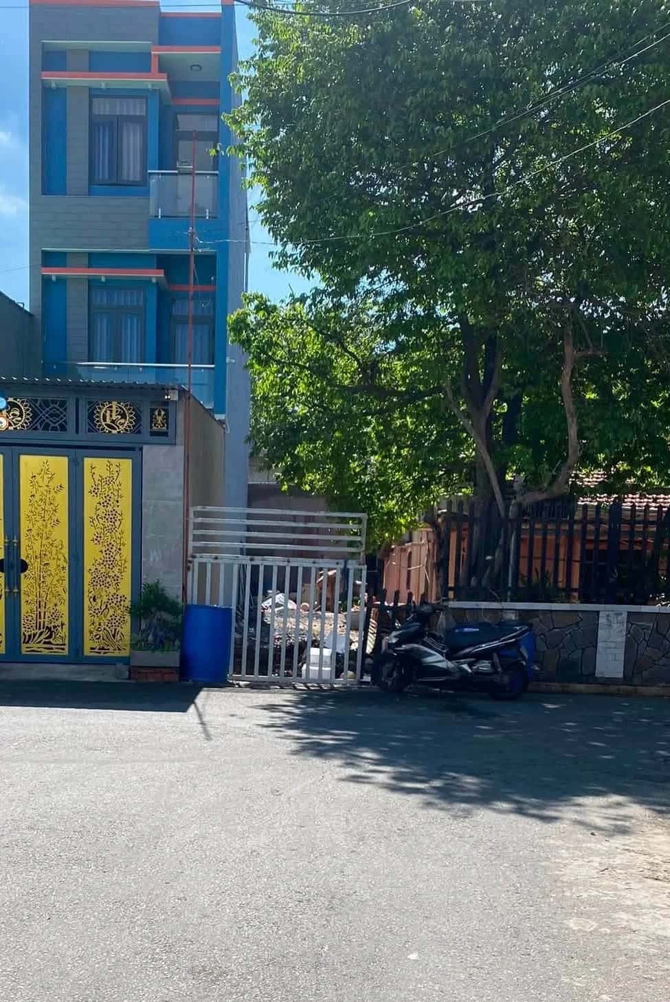 Bán đất Hà Huy Giáp, khu phố Đông B Thành phố Dĩ An, Bình Dương – giá 5.4 tỷ