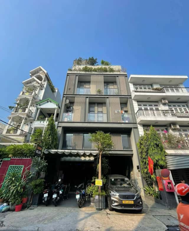 Bán nhà mặt tiền Nguyễn Du  Quận Gò Vấp, TP.HCM – 26 phòng ngủ, giá 65 tỷ