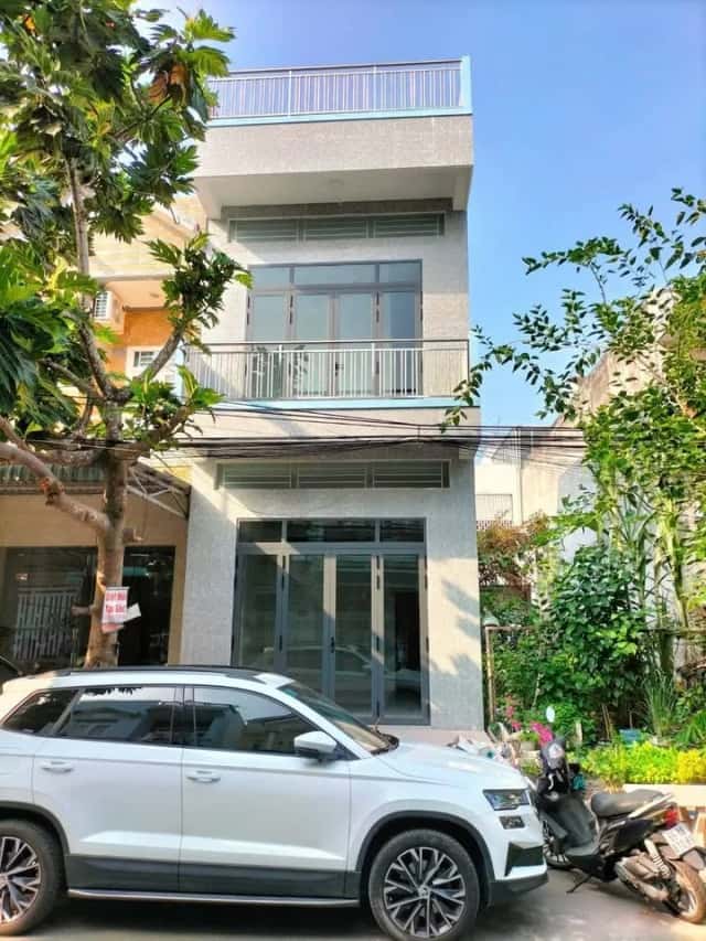 Bán nhà mặt tiền  KDC Thới Nhựt 2 Quận Ninh Kiều, TP. Cần Thơ – 4 phòng ngủ, giá 4.3 tỷ