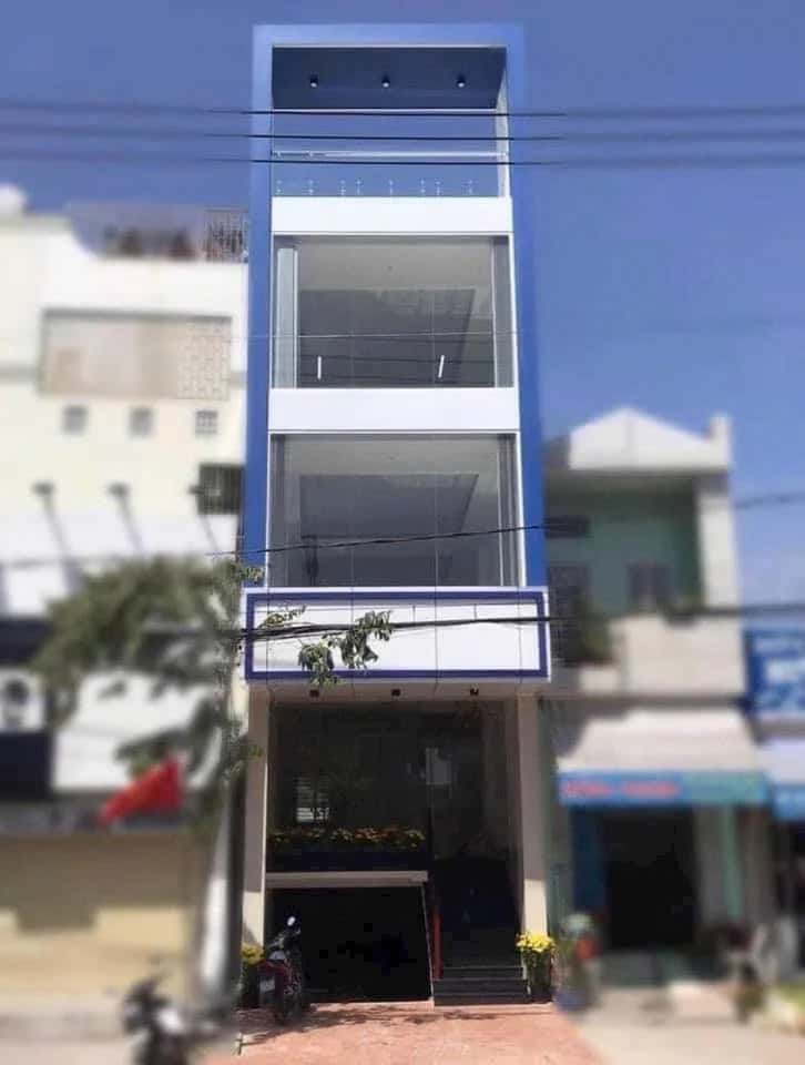 Bán nhà mặt tiền Nguyễn Văn Cừ Quận Ninh Kiều, TP. Cần Thơ – 3 phòng ngủ, giá 16 tỷ