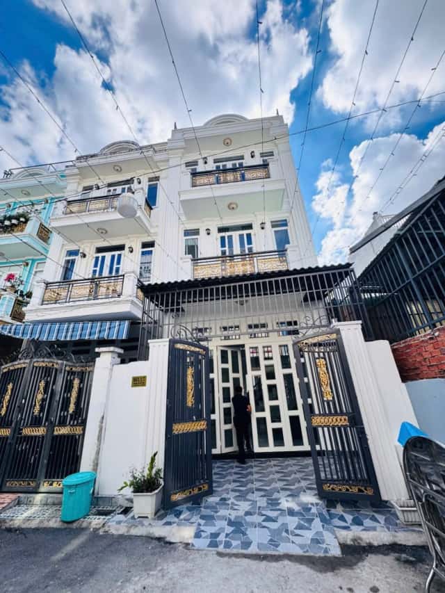 Bán nhà hẻm Hà Huy Giáp Quận 12, TP.HCM – 4 phòng ngủ, giá 5.3 tỷ