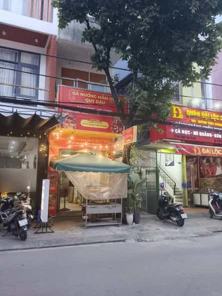 Bán nhà mặt tiền Huỳnh Thúc Kháng Quận Hải Châu, TP. Đà Nẵng – 2 phòng ngủ, giá 5.3 tỷ