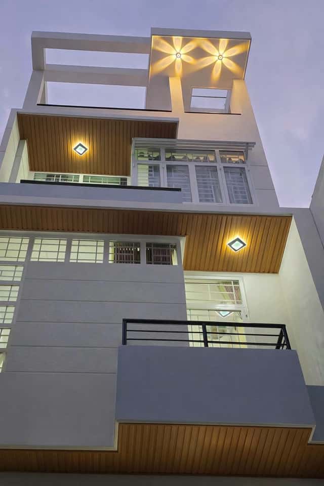 Bán nhà hẻm Lạc Long Quân Quận 11, TP.HCM – giá 8.7 tỷ Bán nhà hẻm Lạc Long Quân Quận 11, TP.HCM – giá 8.7 tỷ