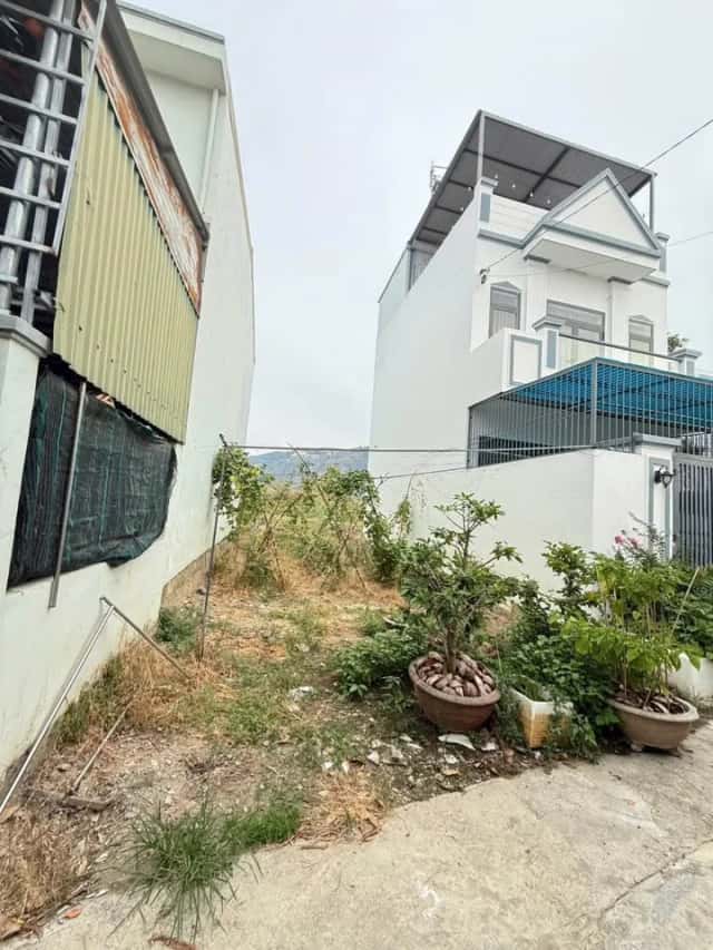 Bán đất Thôn Võ Dõng Thành phố Nha Trang, Khánh Hòa – giá 1.8 tỷ Bán đất Thôn Võ Dõng Thành phố Nha Trang, Khánh Hòa – giá 1.8 tỷ