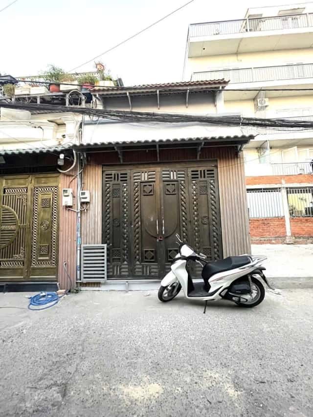 Bán nhà hẻm Hiệp Thành 07 Quận 12, TP.HCM – 3 phòng ngủ, giá 2.1 tỷ