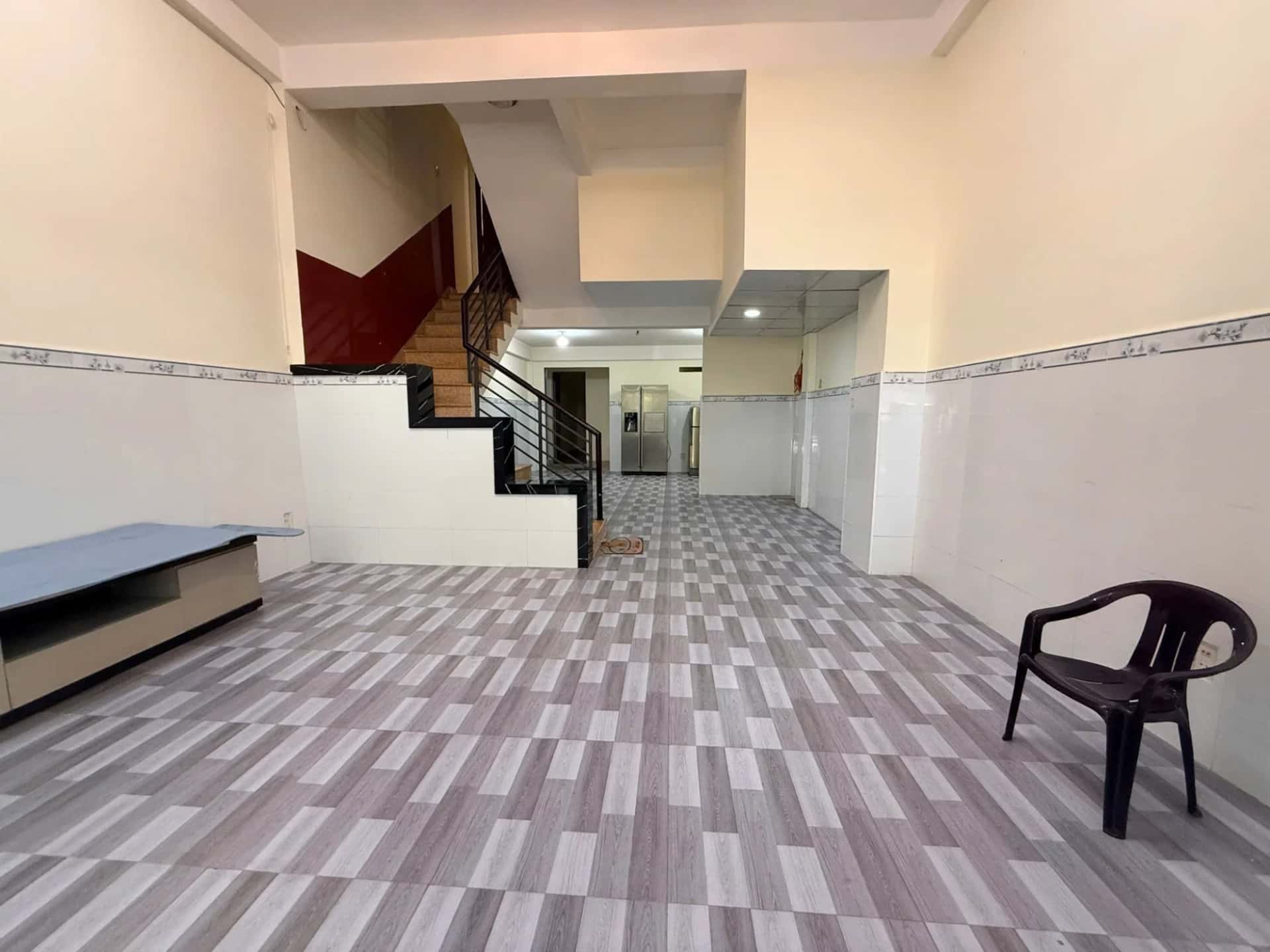 Cho thuê nhà hẻm Võ Trường Toản Thành phố Nha Trang, Khánh Hòa – 4 phòng ngủ, giá 14 triệu