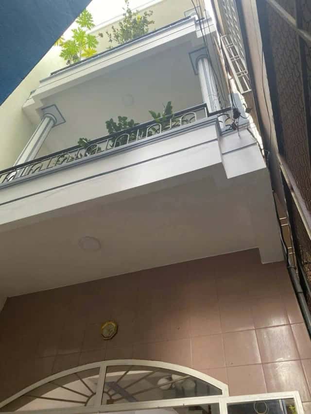 Bán nhà mặt tiền Ngô Đức Kế Thành phố Nha Trang, Khánh Hòa – 3 phòng ngủ, giá 7 tỷ