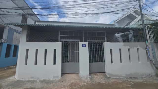 Bán nhà mặt tiền Gò Ngựa, thôn Phú Vinh Thành phố Nha Trang, Khánh Hòa – 2 phòng ngủ, giá 2.8 tỷ